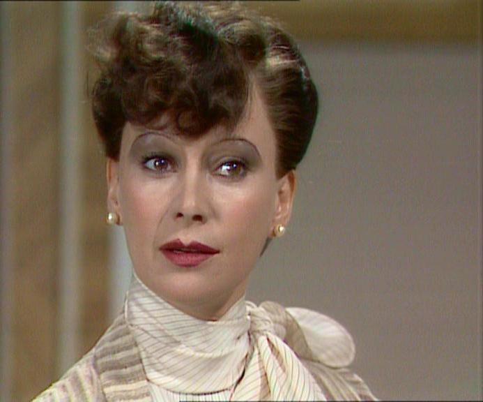 Francesca Annis