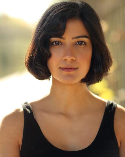 Rakhee Thakrar