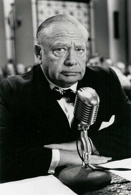 Robert Kintner
