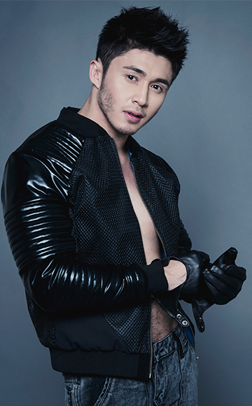 Arron Villaflor