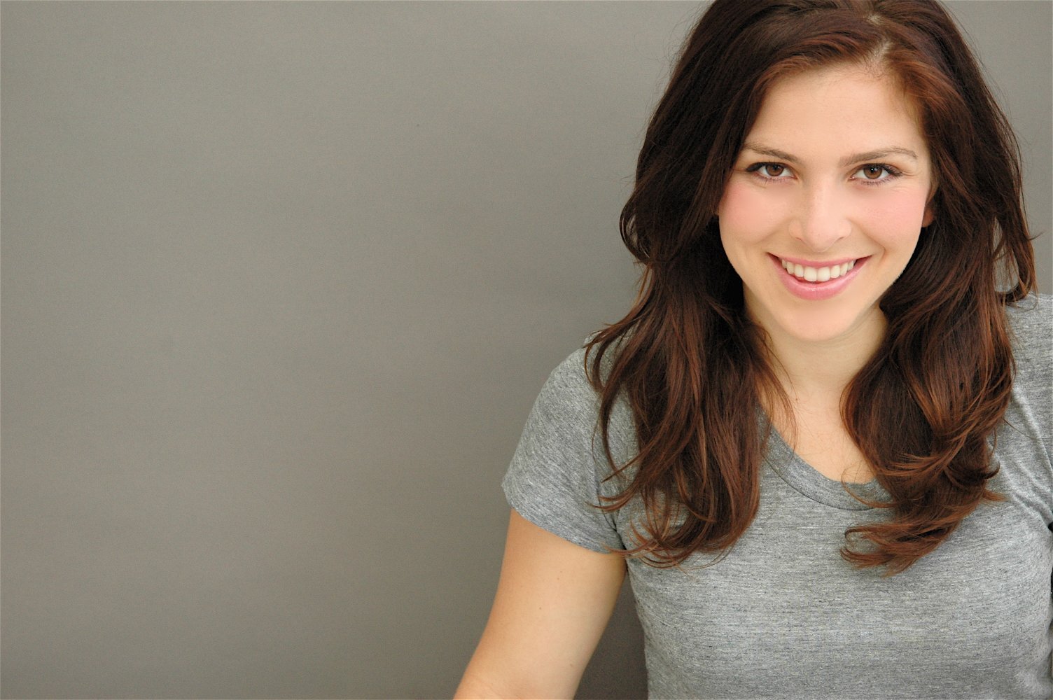 Alexa Kahn
