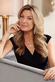 Jennifer Farrell