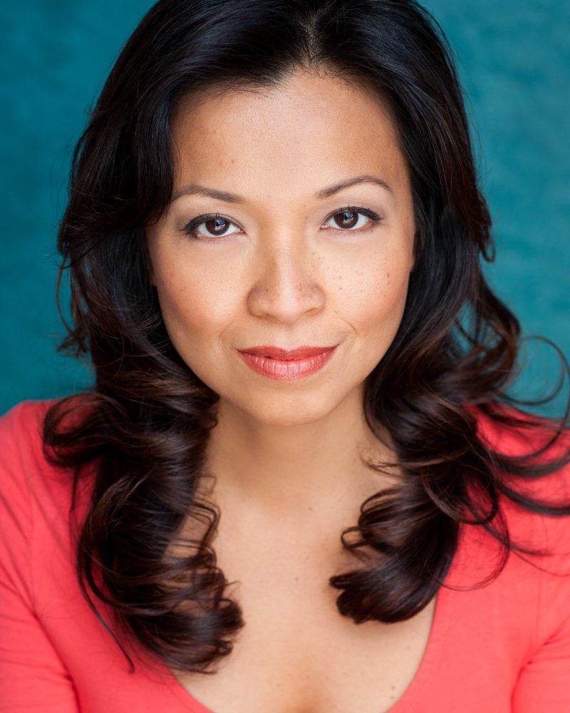 Lena Cruz