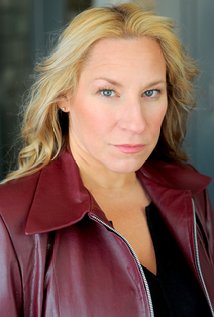 Claudine Claudio