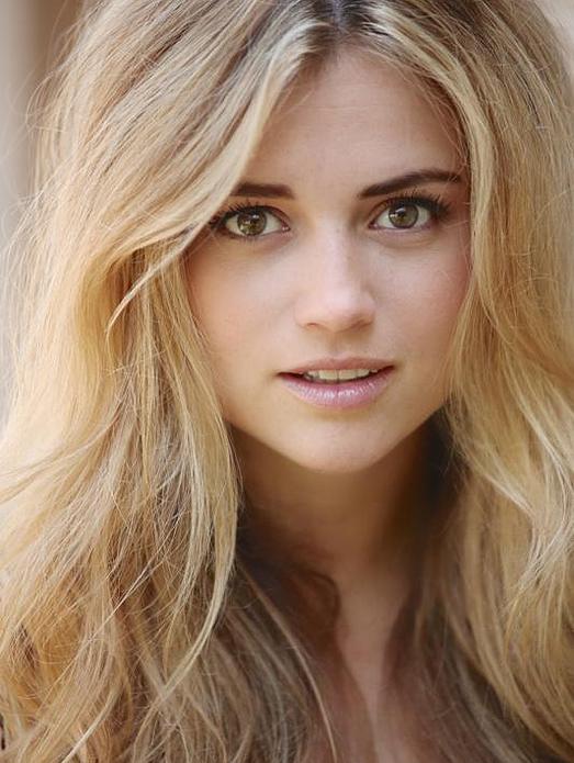 Kaitlyn Bausch